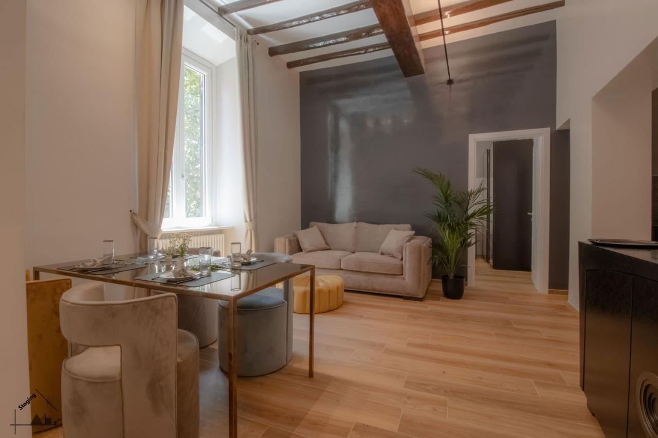 Charme With In Piazza Del Popolo Apartamento